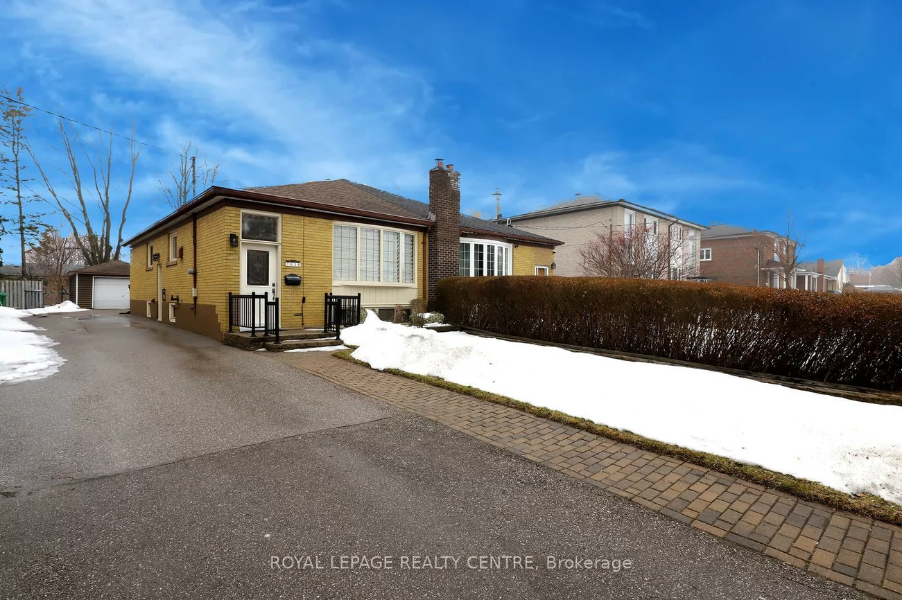 3638, Anniversary, Erindale, Mississauga