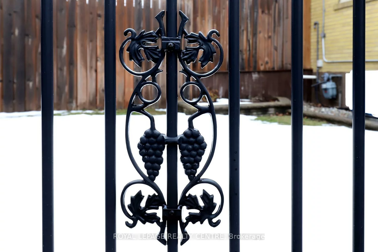 3638, Anniversary, Erindale, Mississauga