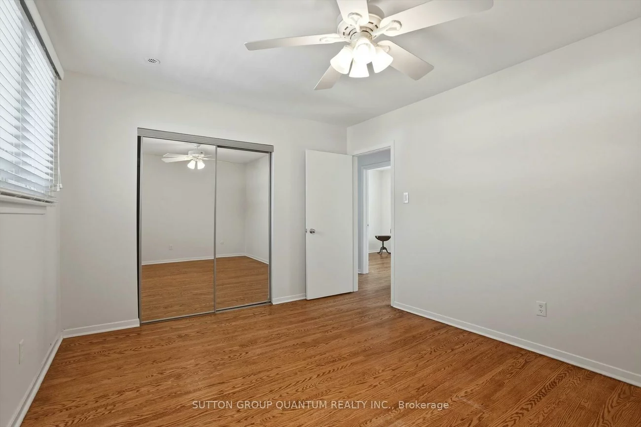 1814, Barsuda, Clarkson, Mississauga