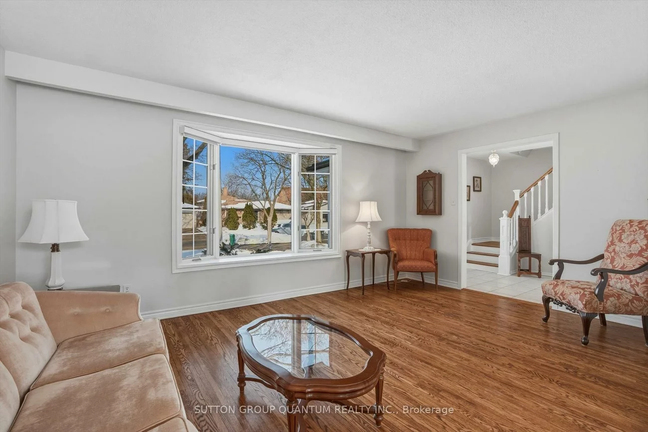 1814, Barsuda, Clarkson, Mississauga