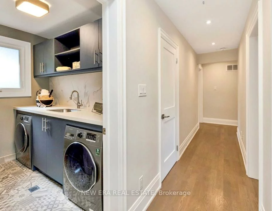 2068, Mississauga, Sheridan, Mississauga