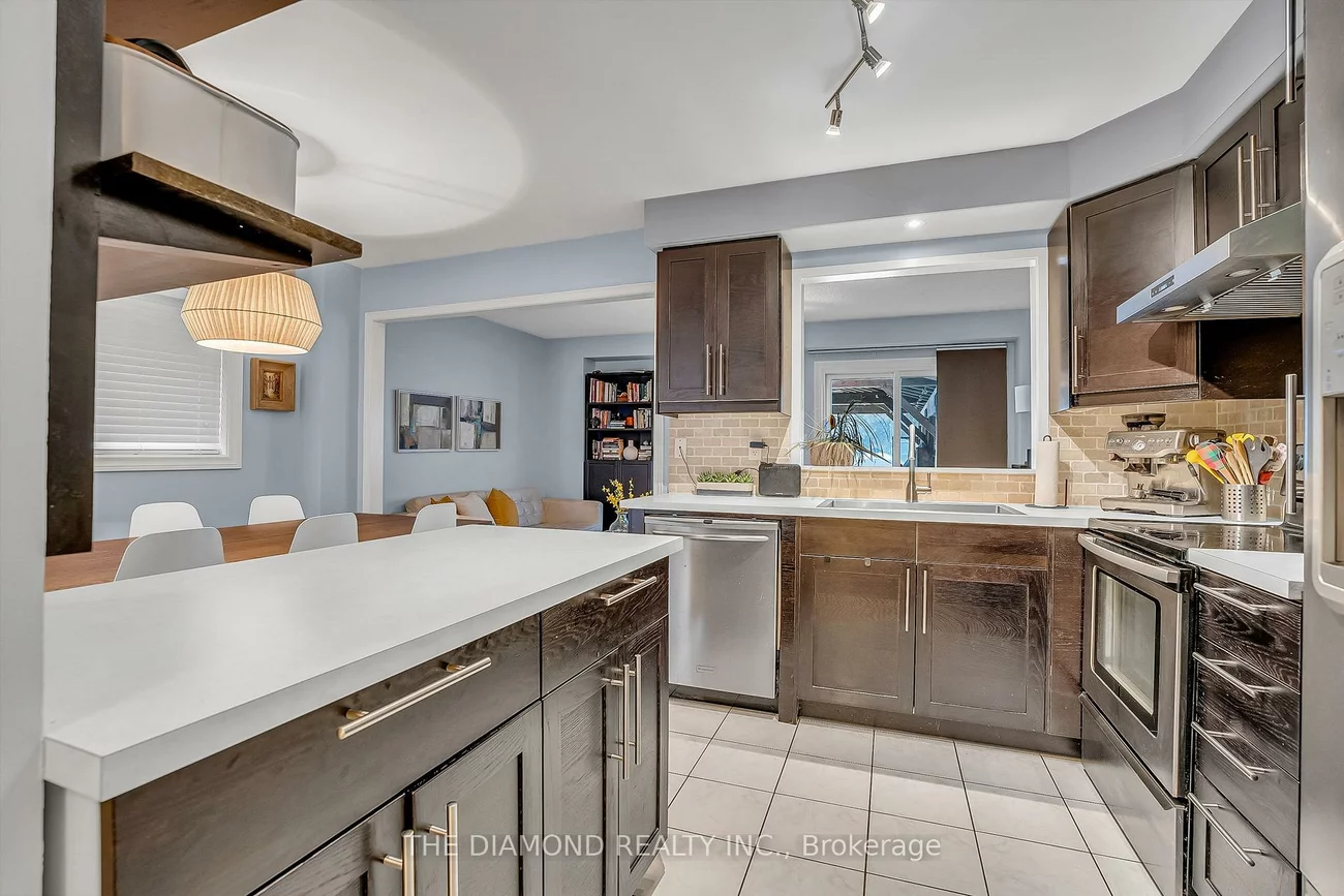 5490, Antrex, Hurontario, Mississauga