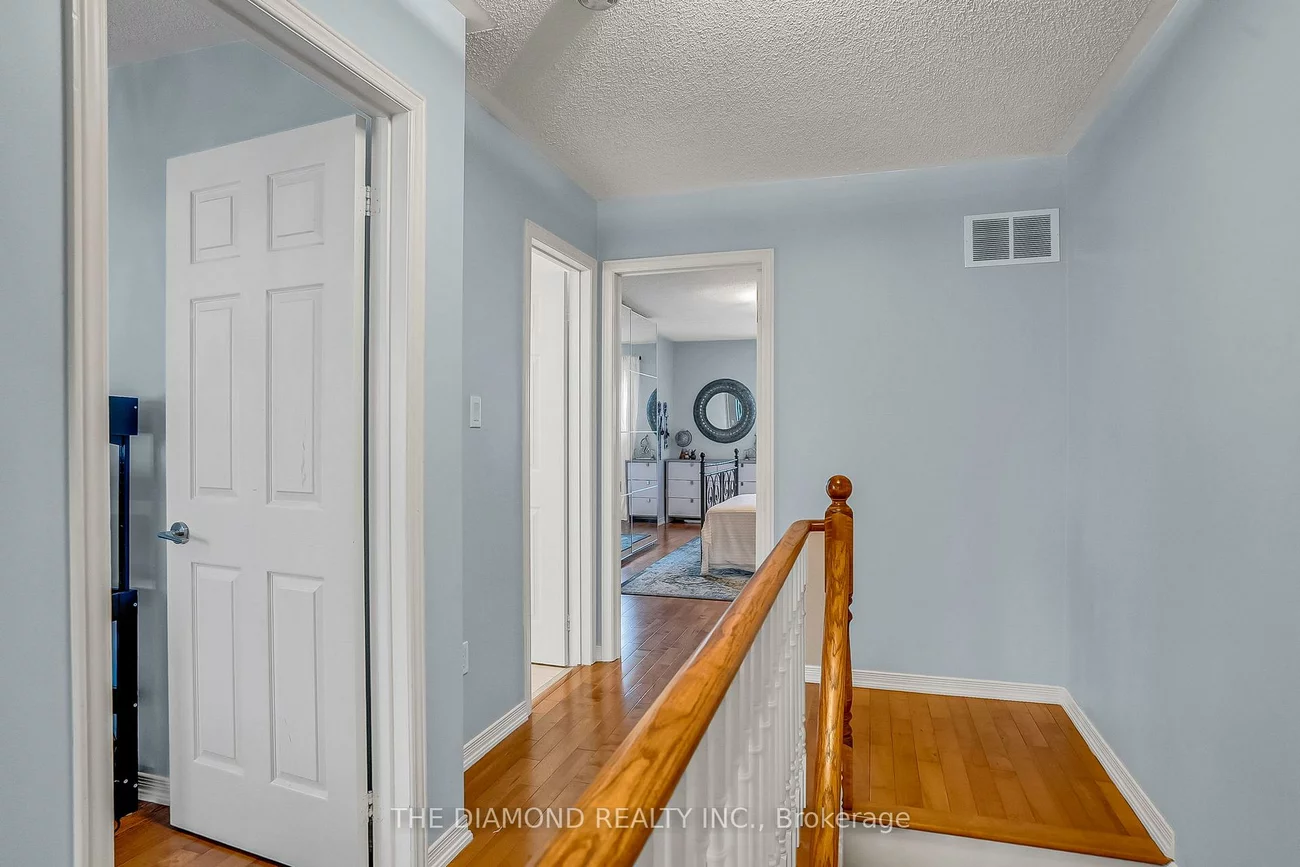 5490, Antrex, Hurontario, Mississauga