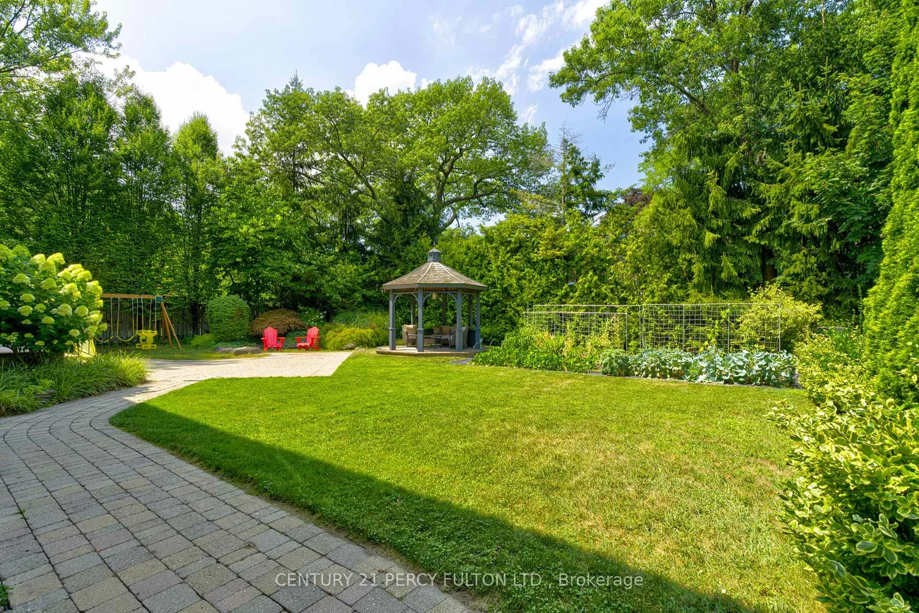 1649, Wedmore, Lorne Park, Mississauga