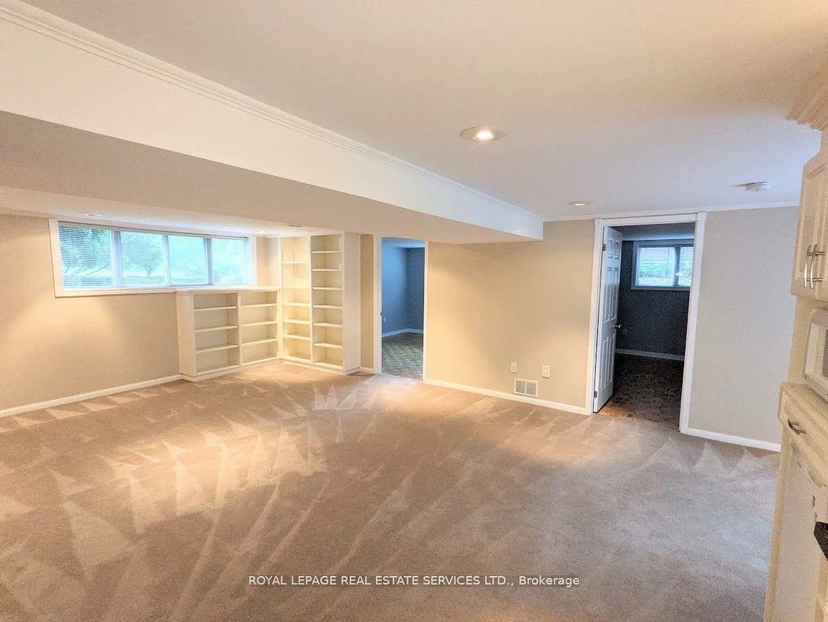 1602, Lincolnshire, Lakeview, Mississauga