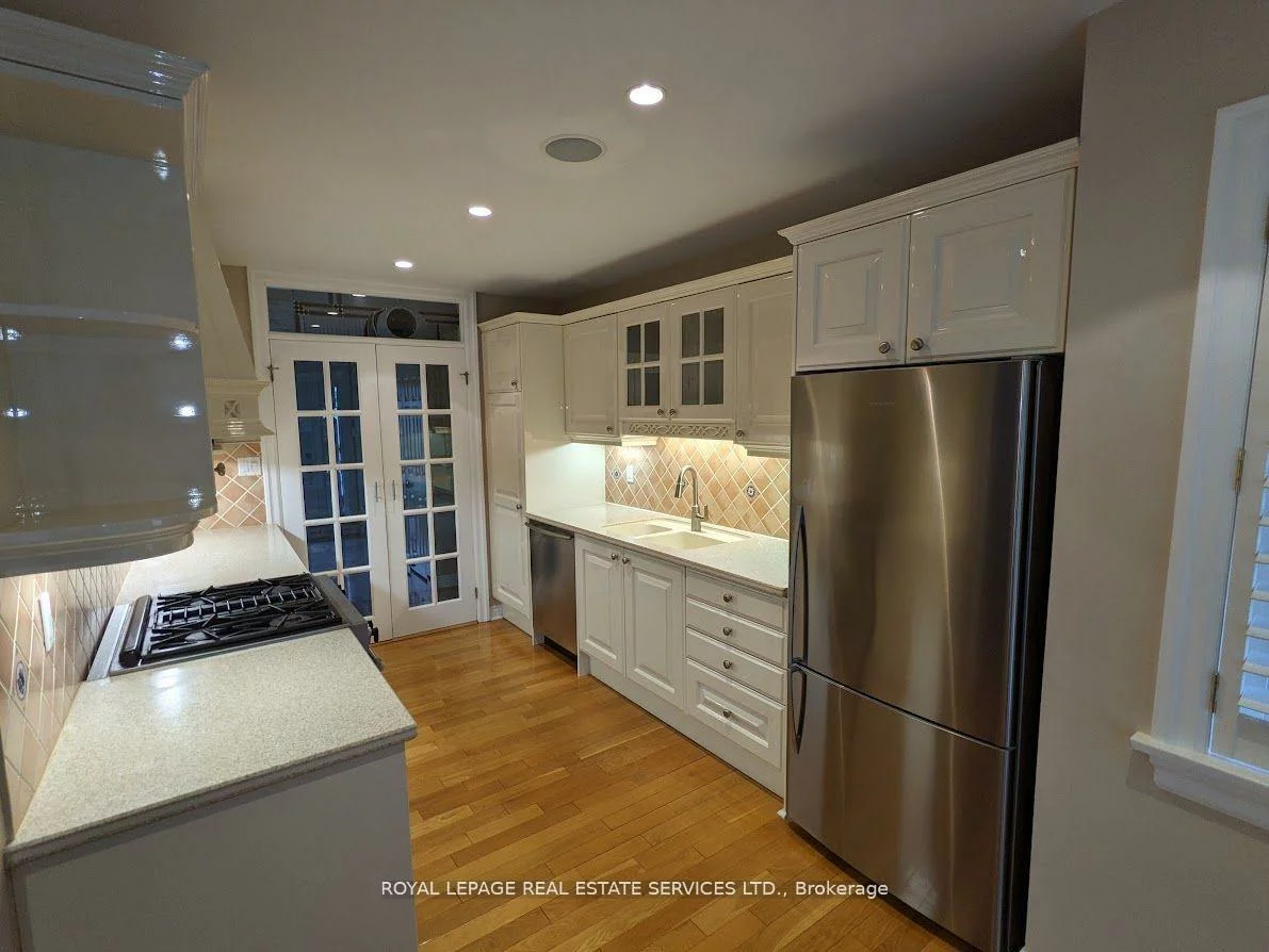 1602, Lincolnshire, Lakeview, Mississauga