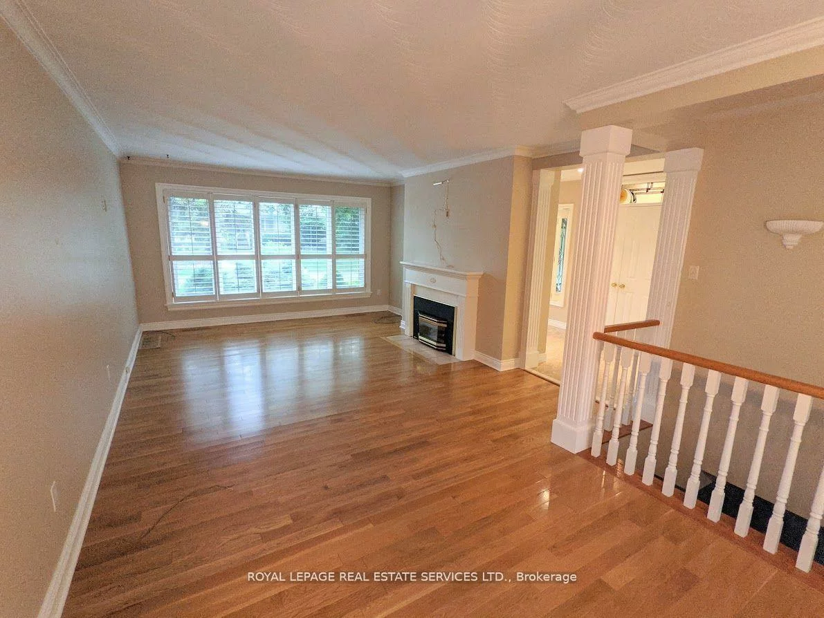 1602, Lincolnshire, Lakeview, Mississauga