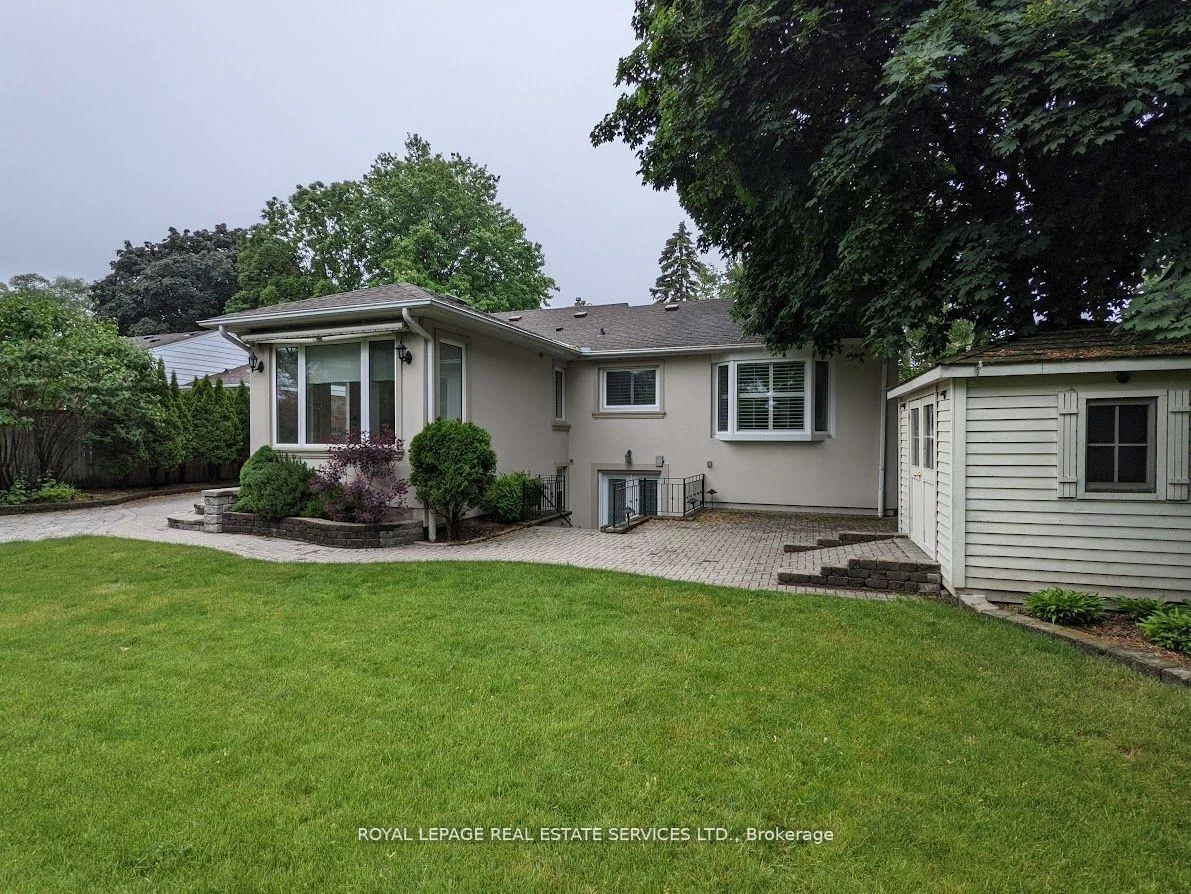 1602, Lincolnshire, Lakeview, Mississauga