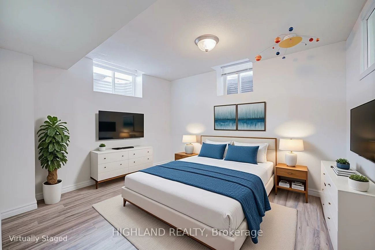 5191, Warwickshire, East Credit, Mississauga