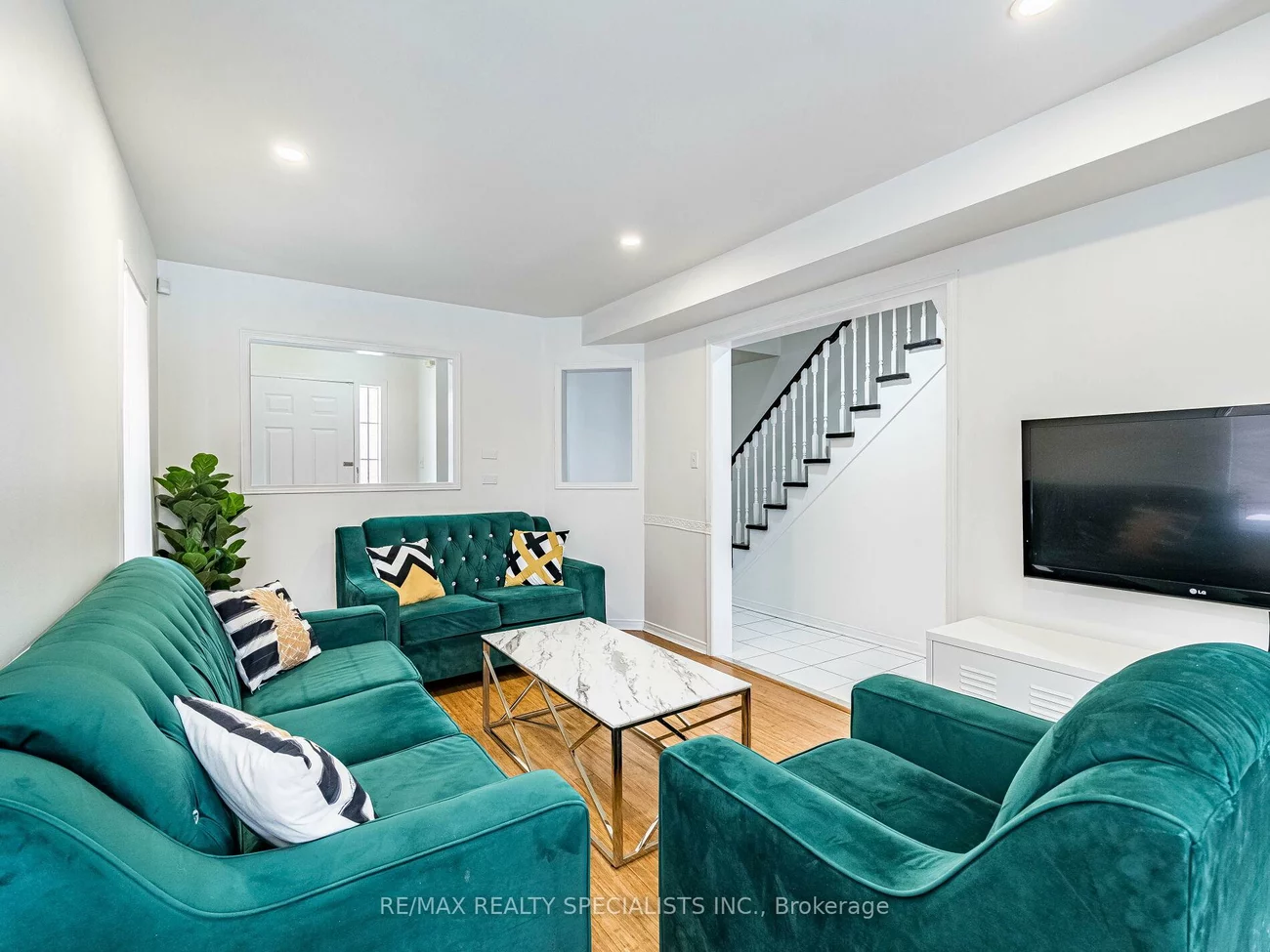 3927, Rippleton, Lisgar, Mississauga