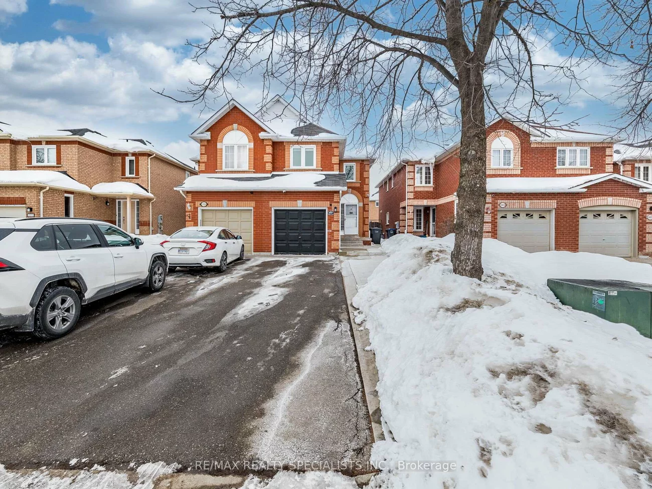 3927, Rippleton, Lisgar, Mississauga