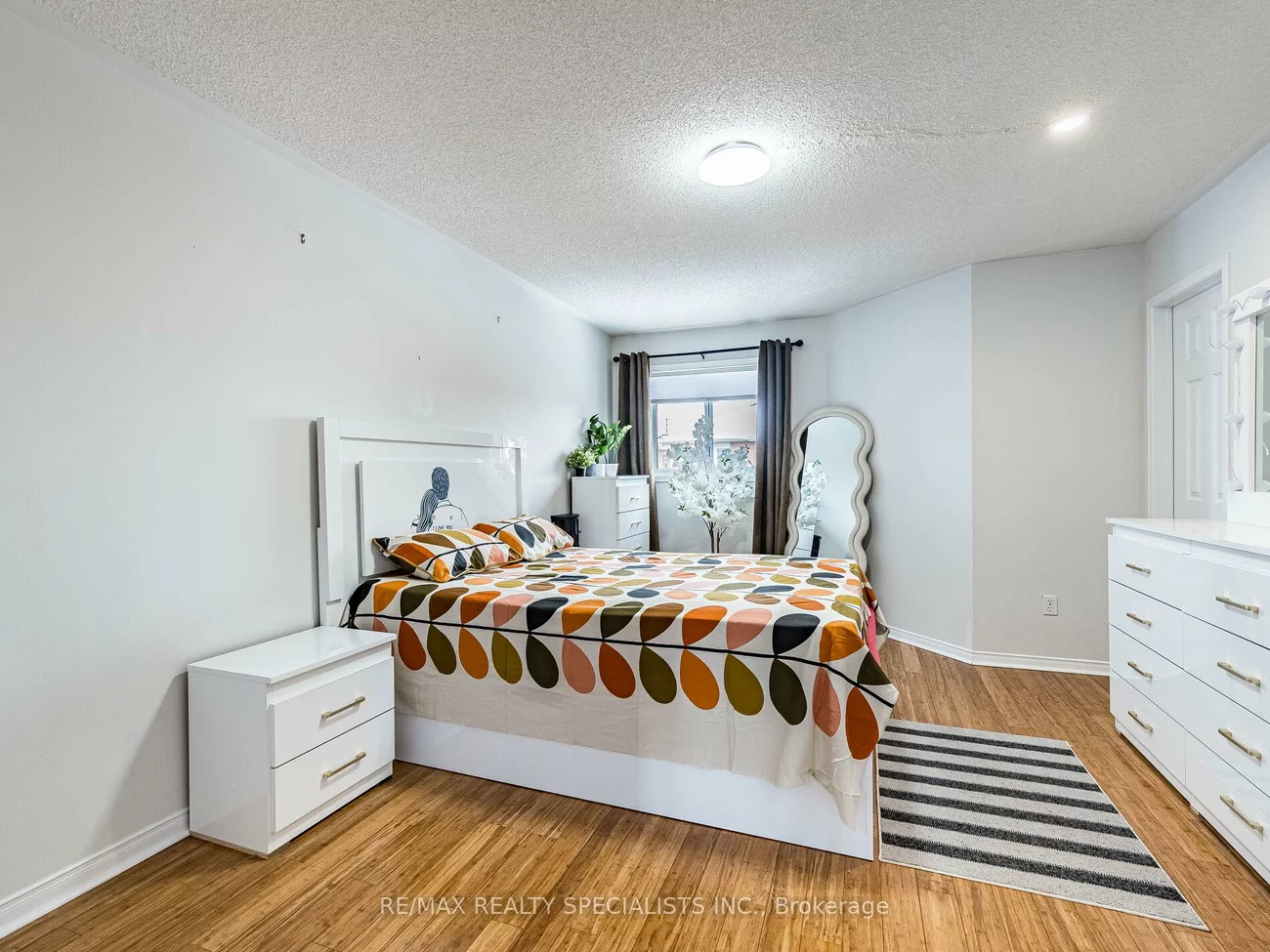 3927, Rippleton, Lisgar, Mississauga