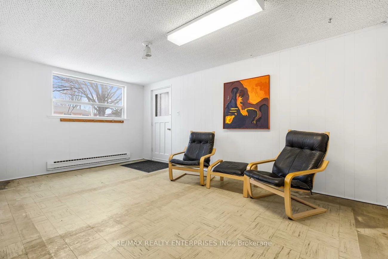 1364, Everall, Clarkson, Mississauga