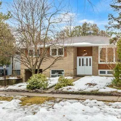 1364, Everall, Clarkson, Mississauga