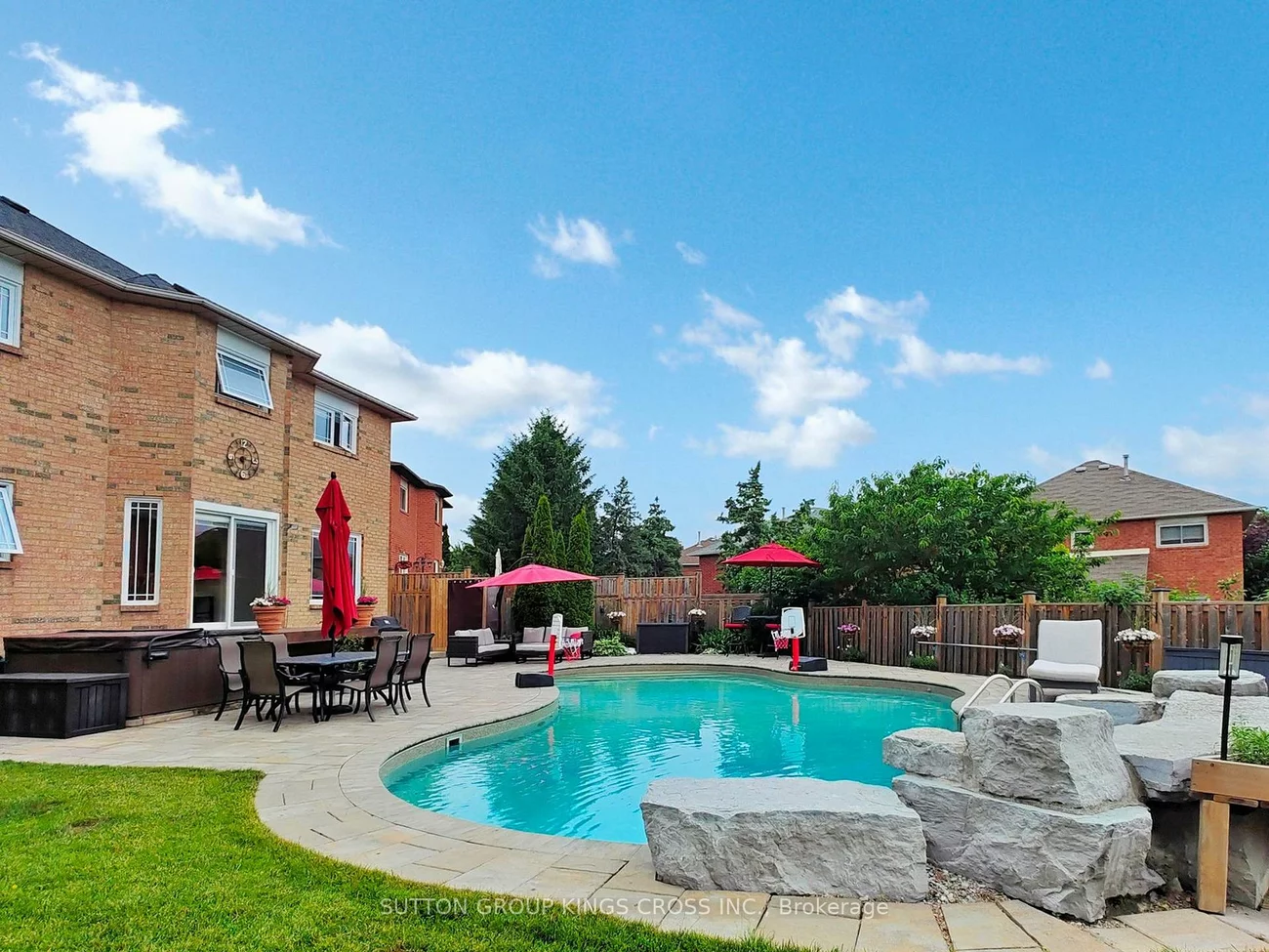 2730, Hammond, Sheridan, Mississauga