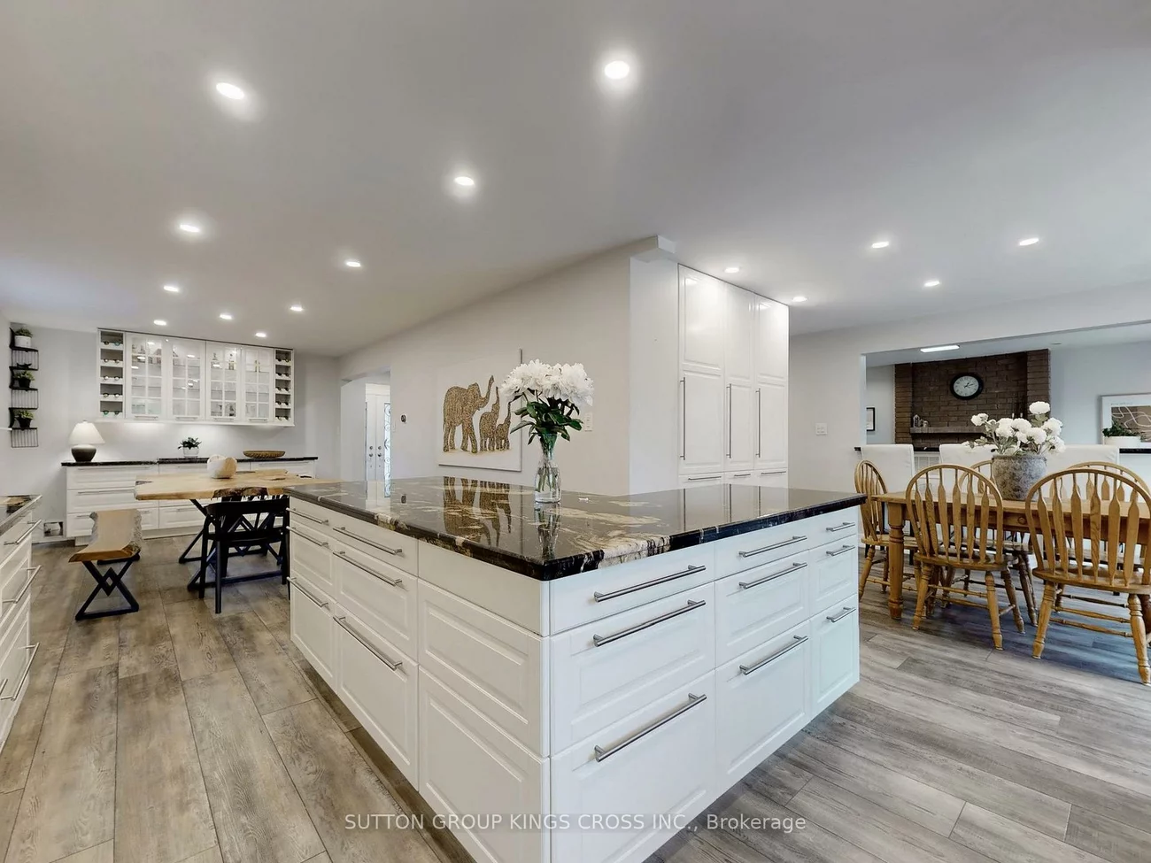 2730, Hammond, Sheridan, Mississauga