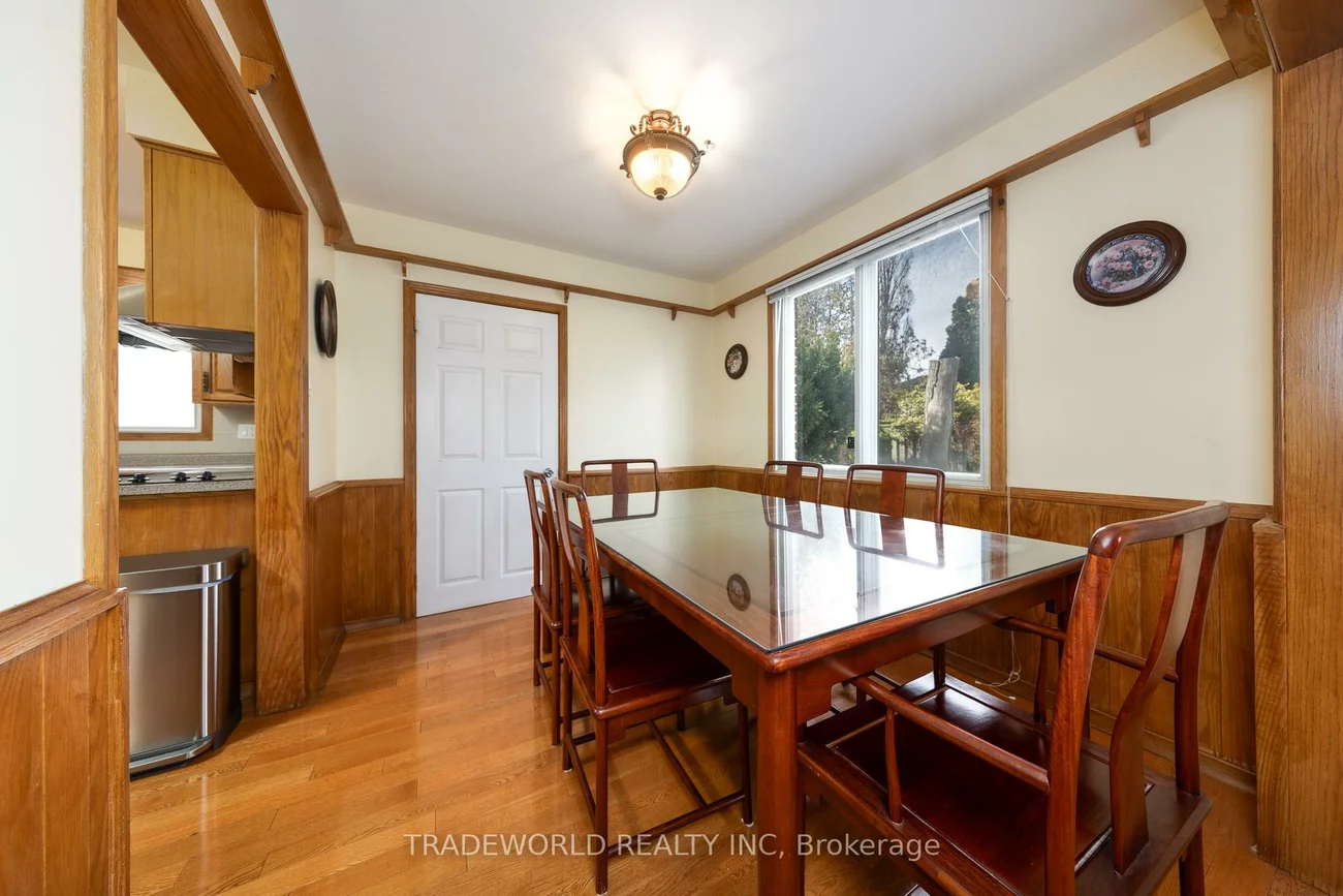 1924, Steepbank, Applewood, Mississauga