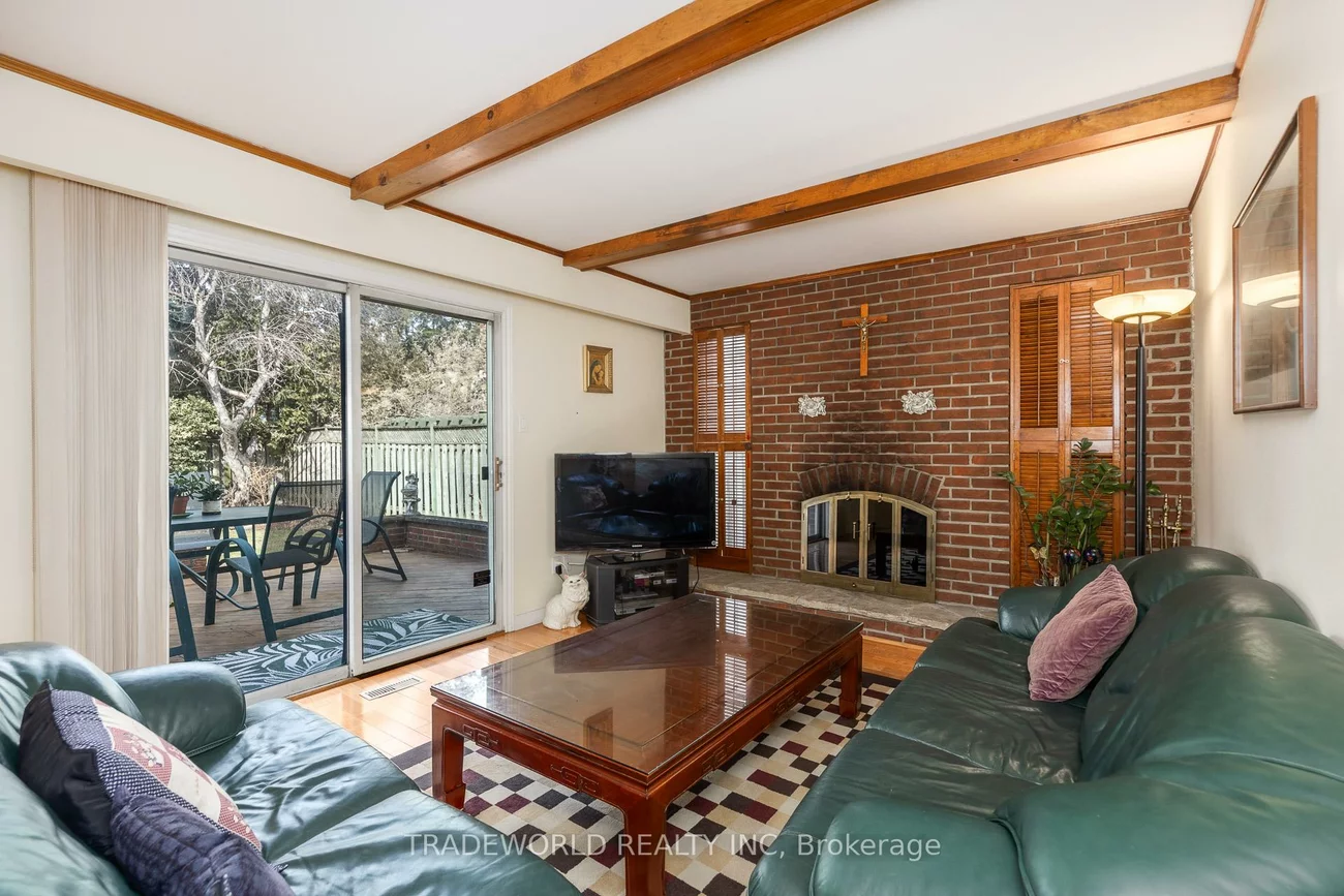 1924, Steepbank, Applewood, Mississauga