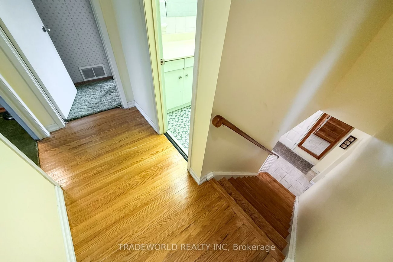 1924, Steepbank, Applewood, Mississauga