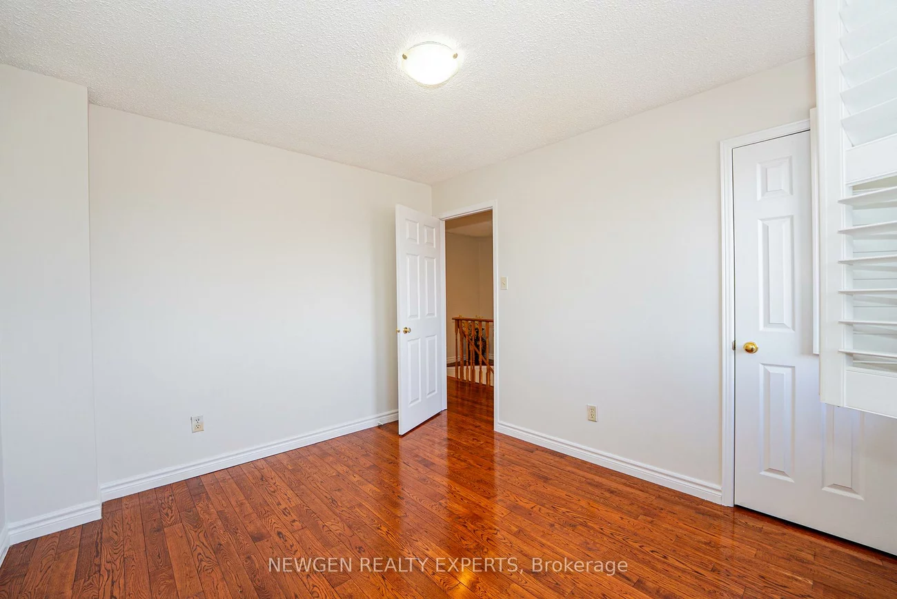 609, Yorkminster, Hurontario, Mississauga