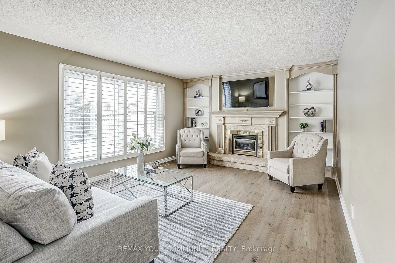 2629, Burnford, Central Erin Mills, Mississauga