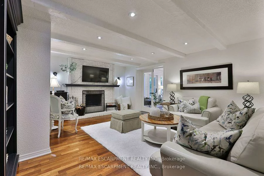 3555, Kingbird, Erin Mills, Mississauga