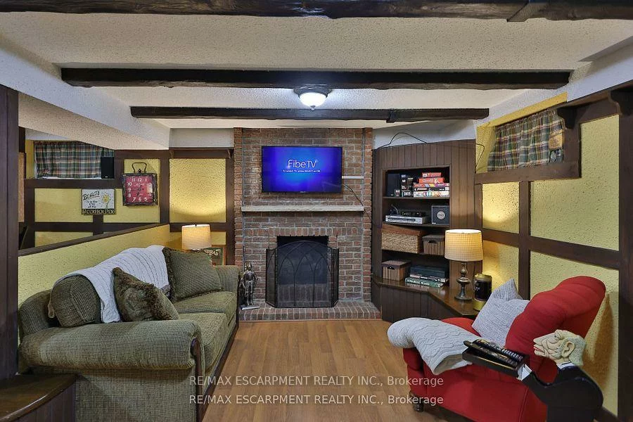 3555, Kingbird, Erin Mills, Mississauga