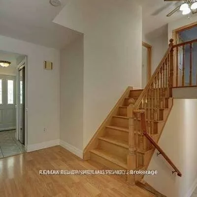 2220, Springfield, Sheridan, Mississauga