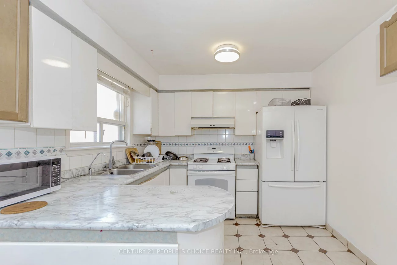 4104, Brandon, Malton, Mississauga