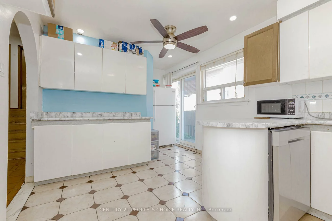 4104, Brandon, Malton, Mississauga