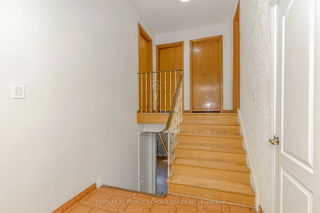 4104, Brandon, Malton, Mississauga