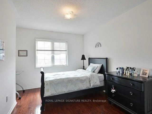 67, Breton, Hurontario, Mississauga