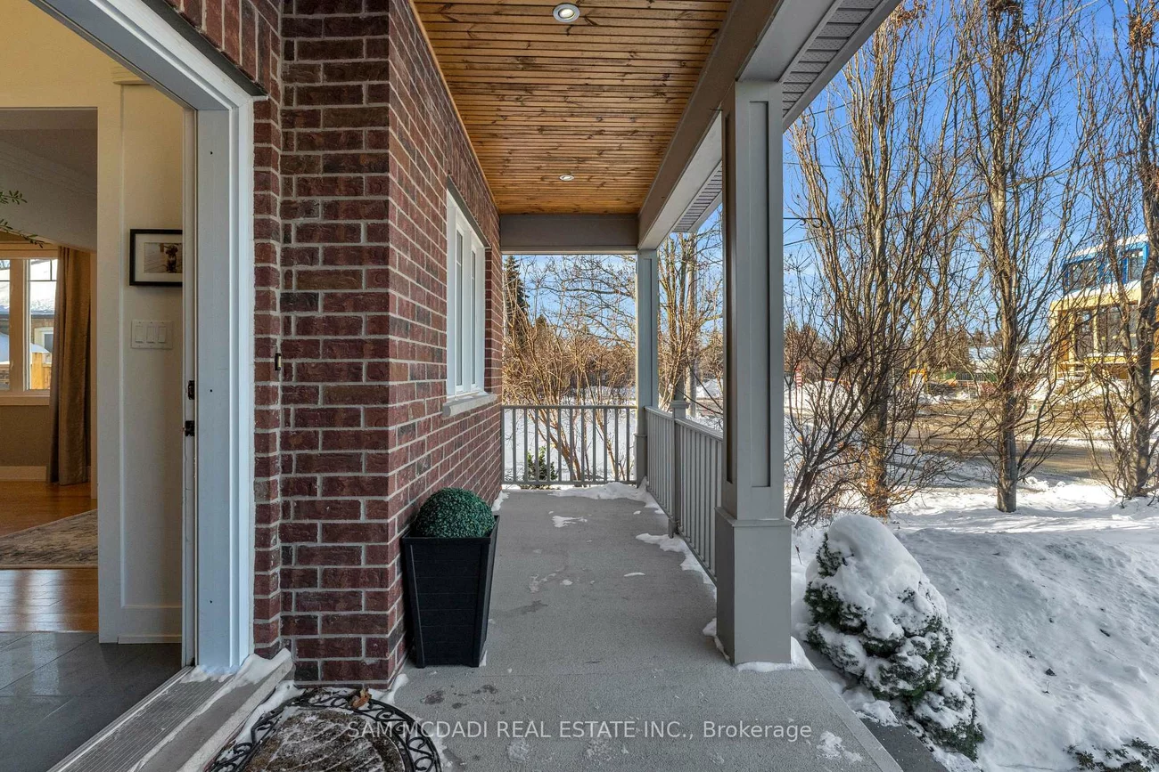 38, Pine, Port Credit, Mississauga