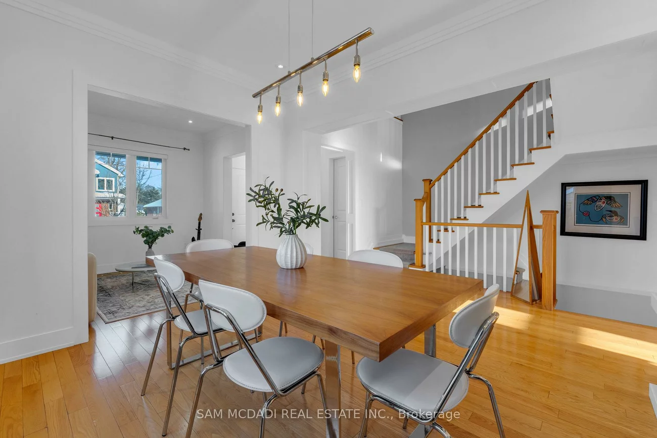 38, Pine, Port Credit, Mississauga