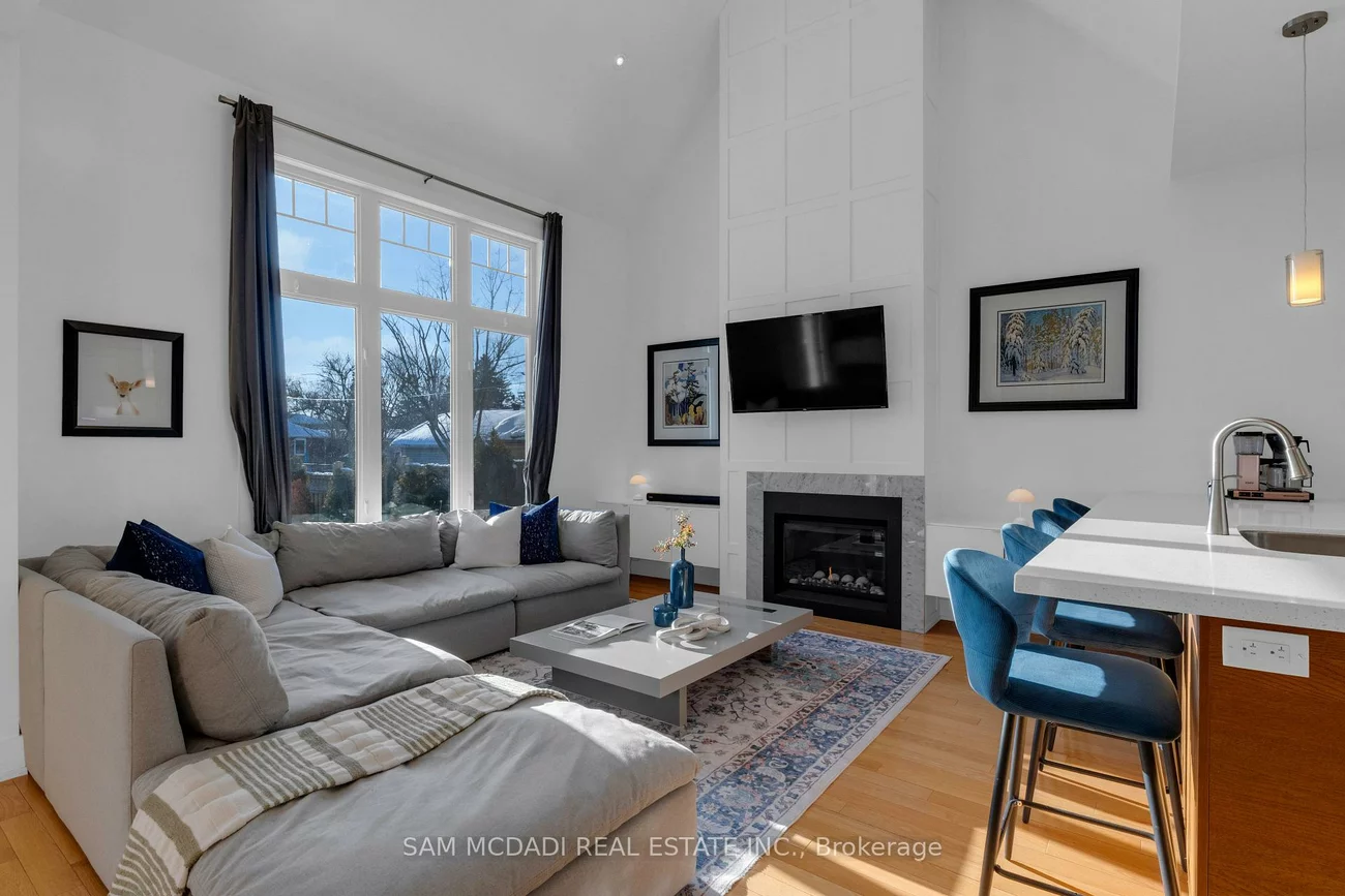 38, Pine, Port Credit, Mississauga