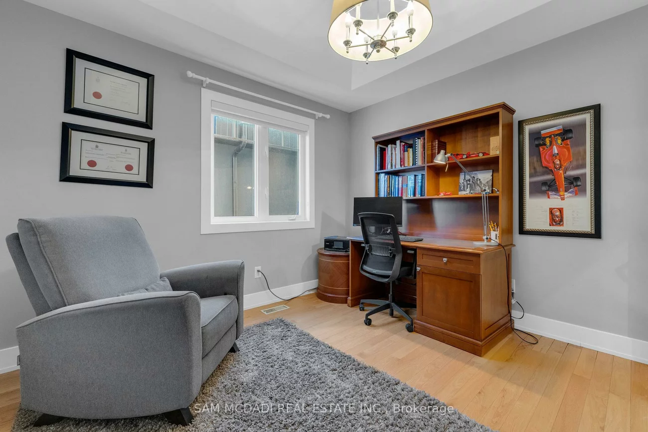 38, Pine, Port Credit, Mississauga