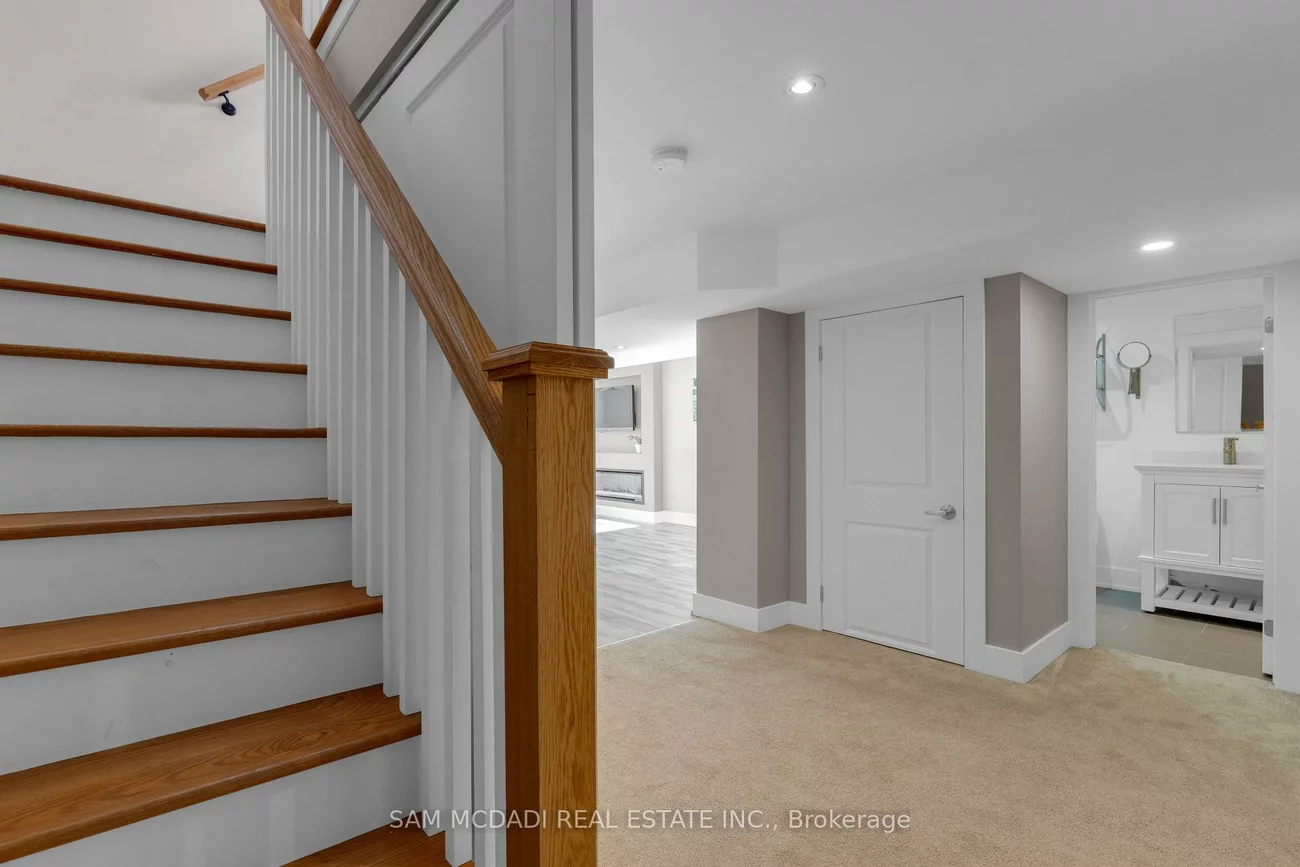 38, Pine, Port Credit, Mississauga