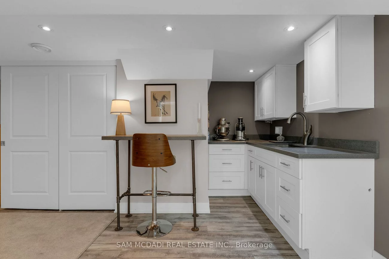 38, Pine, Port Credit, Mississauga