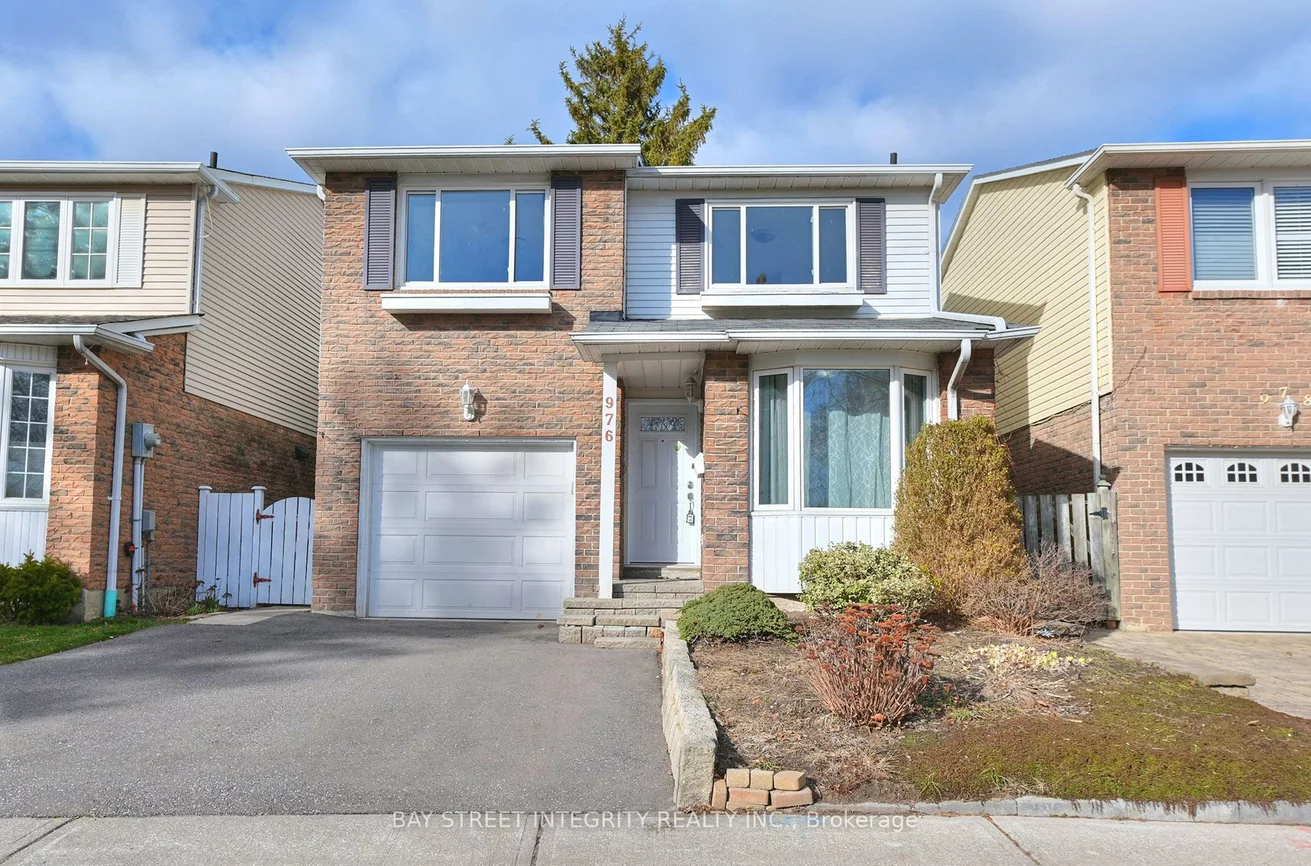 976, Raintree, Lorne Park, Mississauga