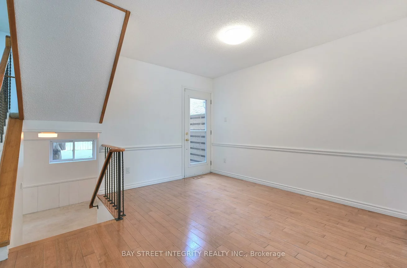 976, Raintree, Lorne Park, Mississauga