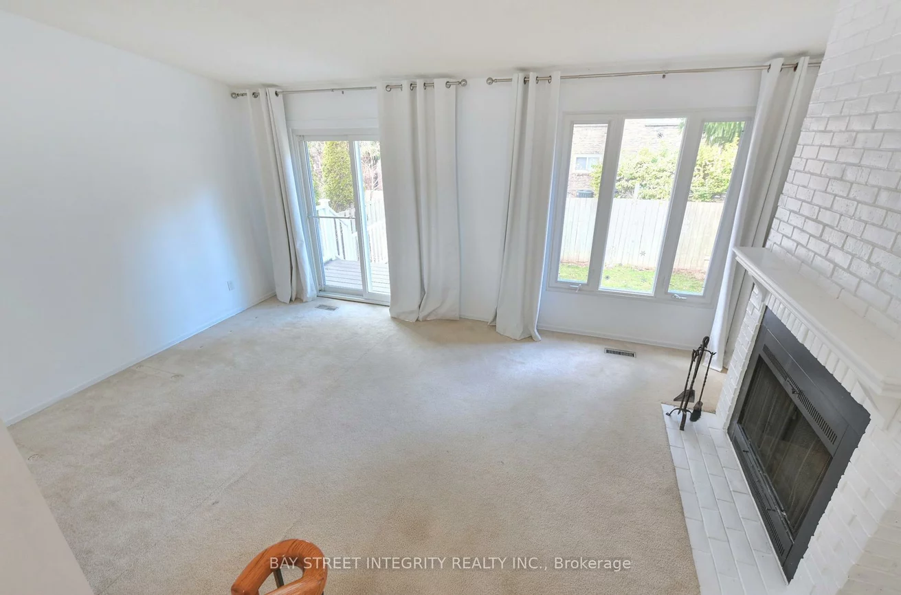 976, Raintree, Lorne Park, Mississauga