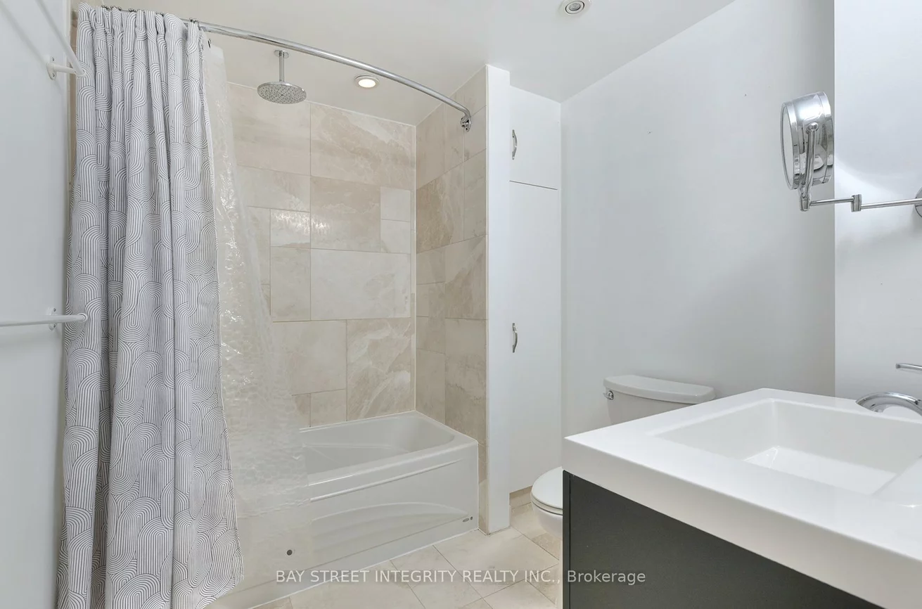 976, Raintree, Lorne Park, Mississauga