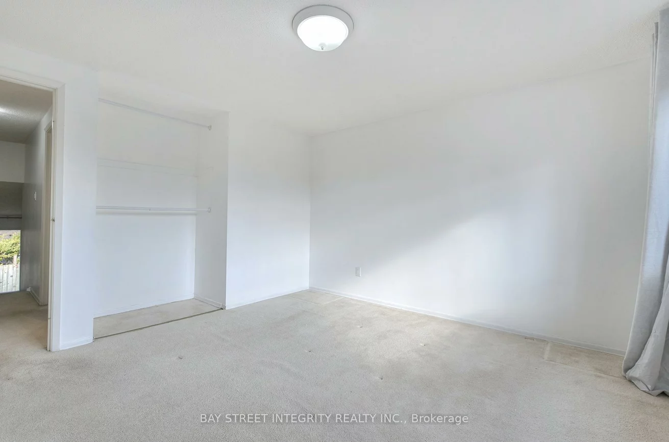 976, Raintree, Lorne Park, Mississauga