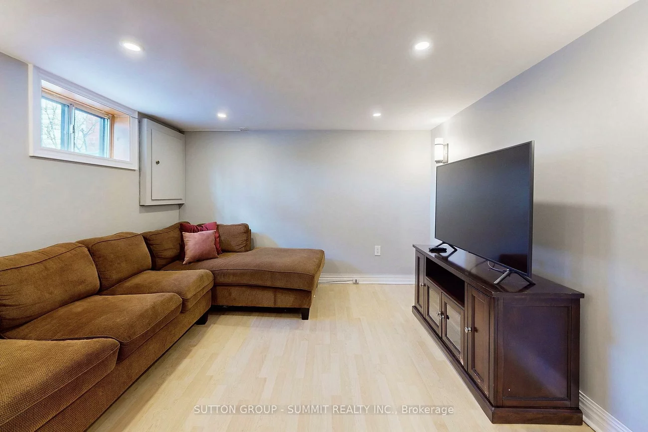 2225, RAMBO, Lakeview, Mississauga