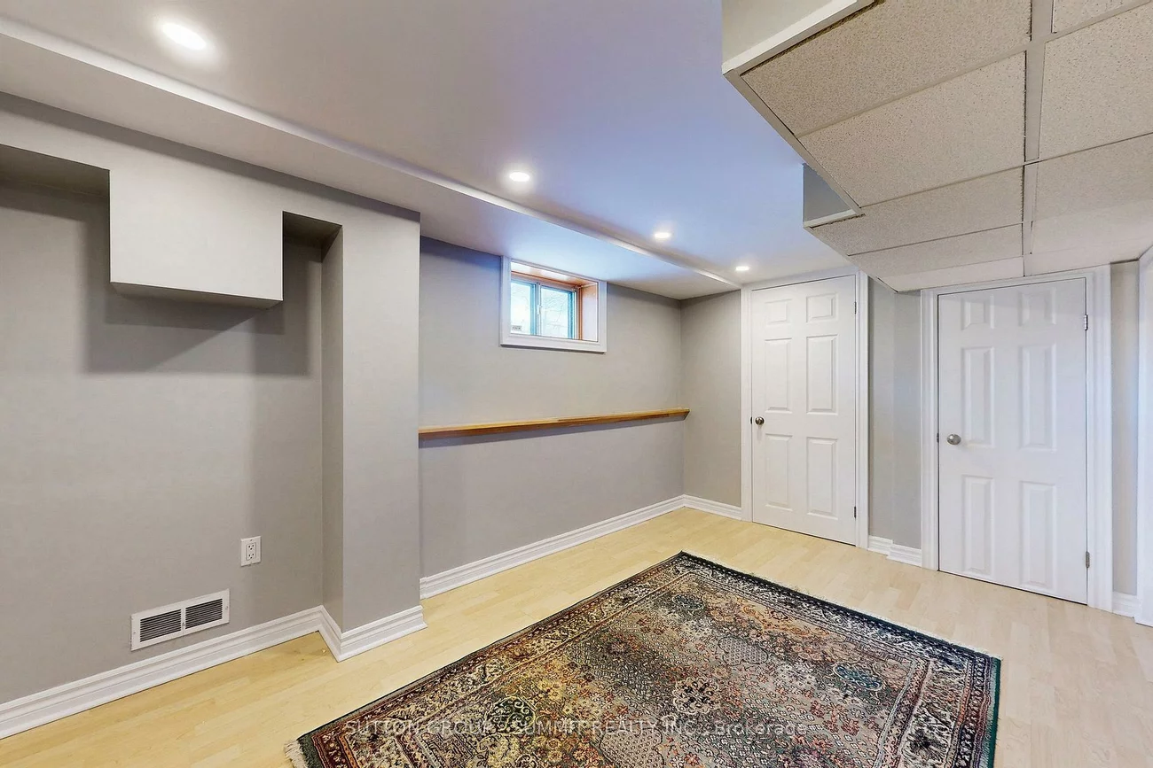 2225, RAMBO, Lakeview, Mississauga