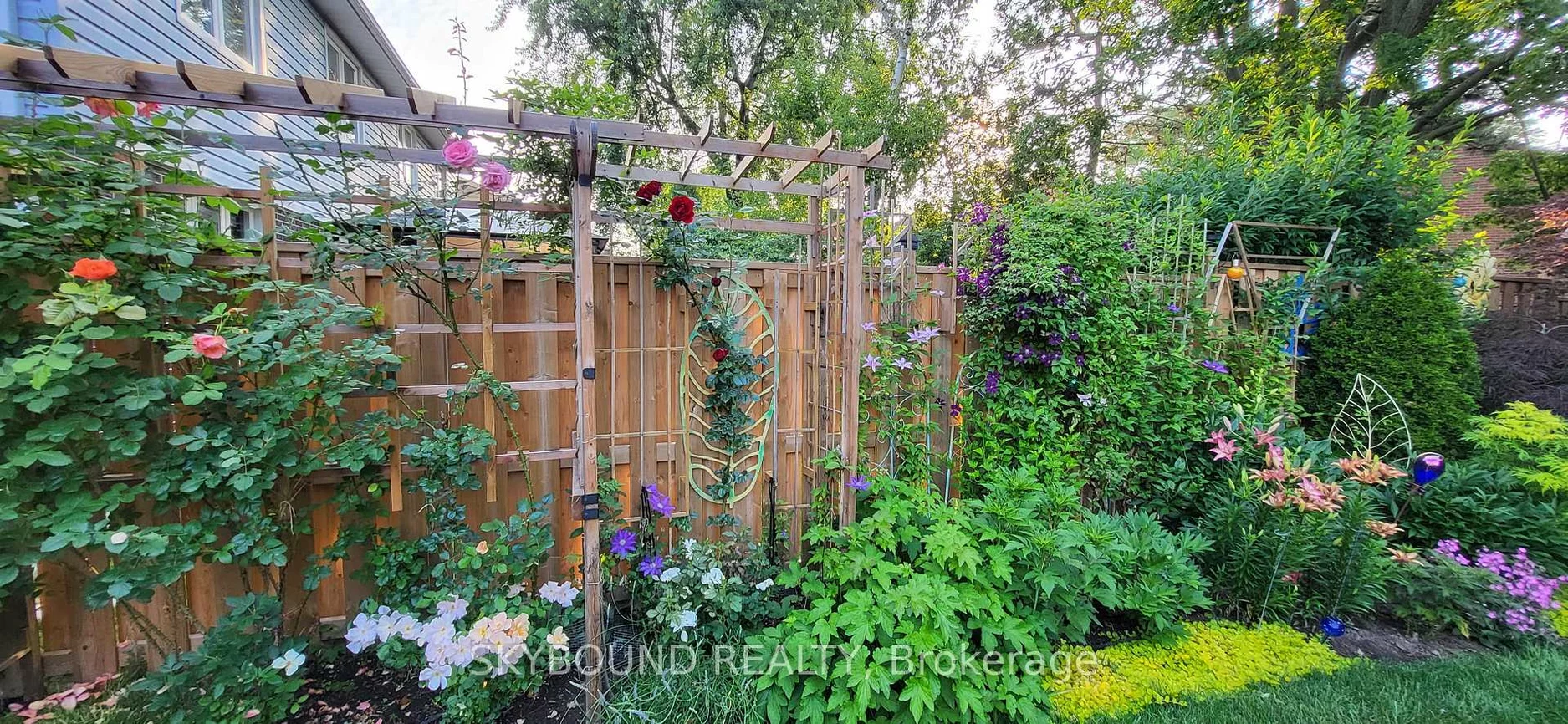 6292, Starfield, Meadowvale, Mississauga