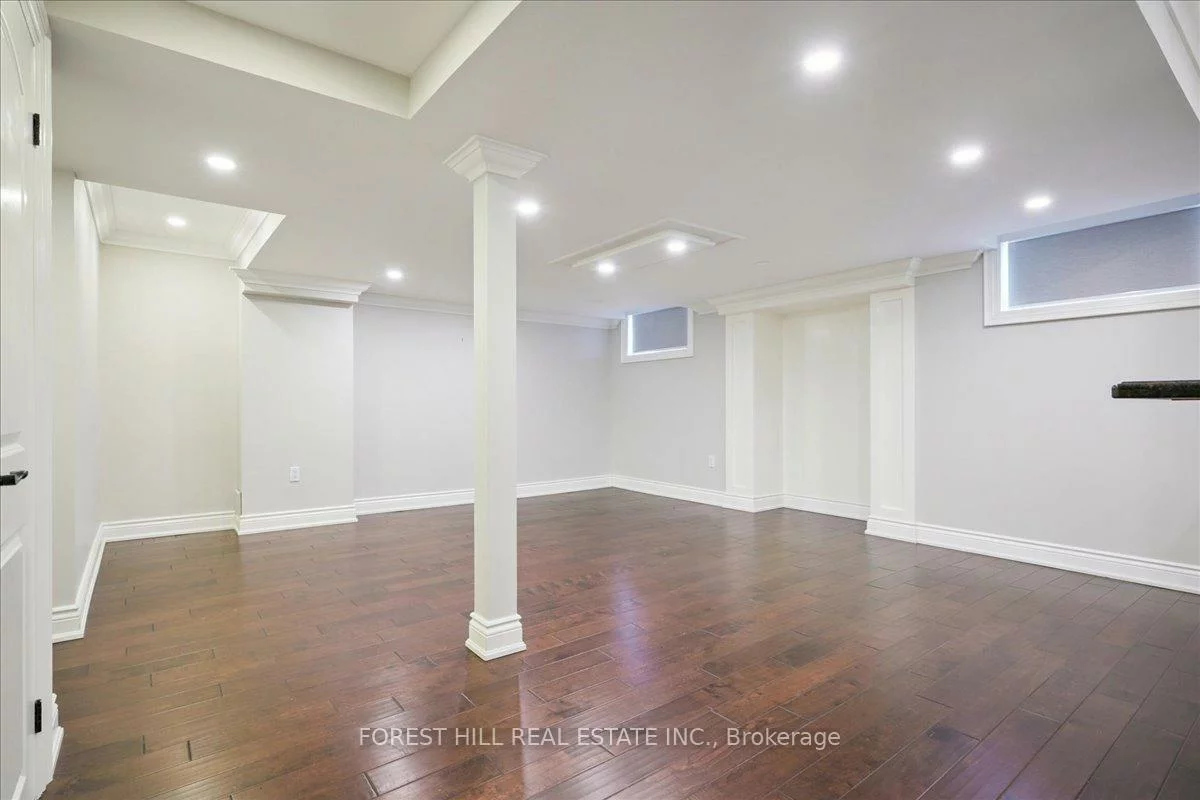 2579, Kenna, Sheridan, Mississauga