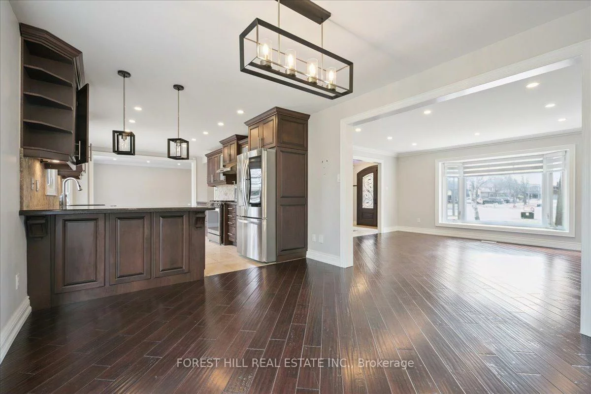 2579, Kenna, Sheridan, Mississauga