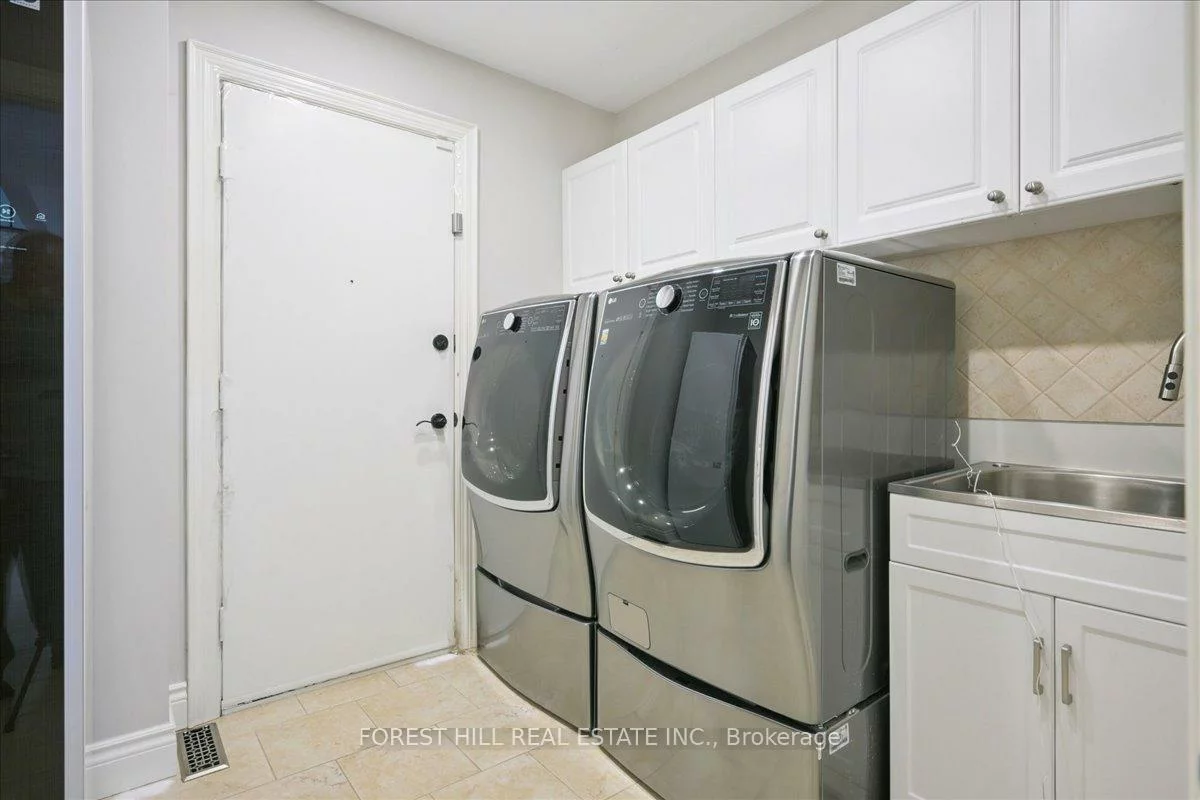 2579, Kenna, Sheridan, Mississauga