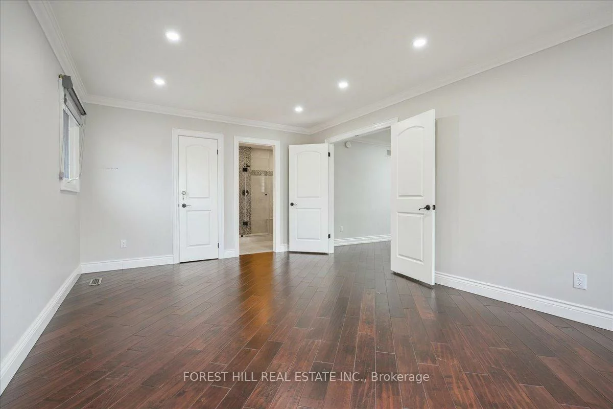 2579, Kenna, Sheridan, Mississauga